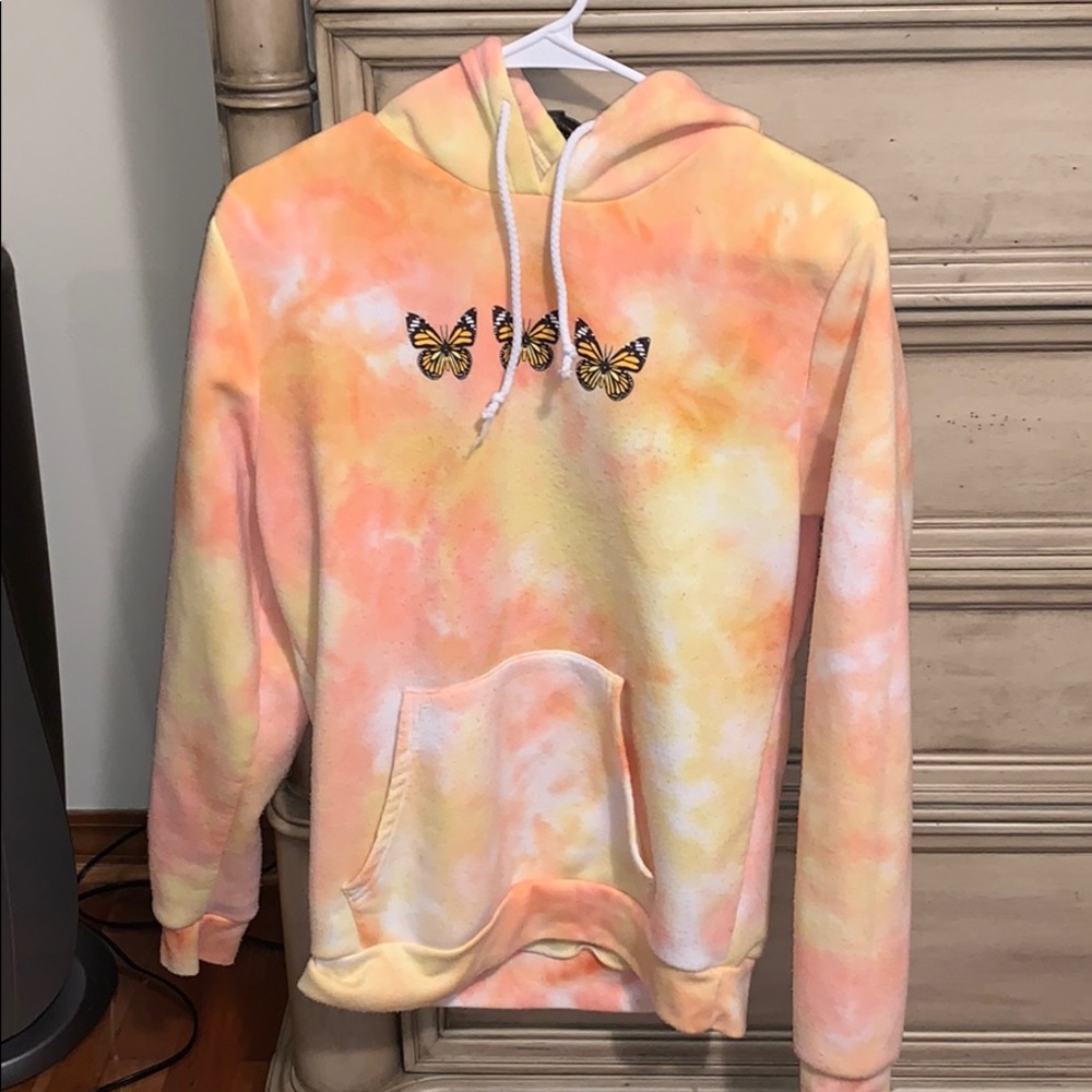 Rue 21 hoodie 😁